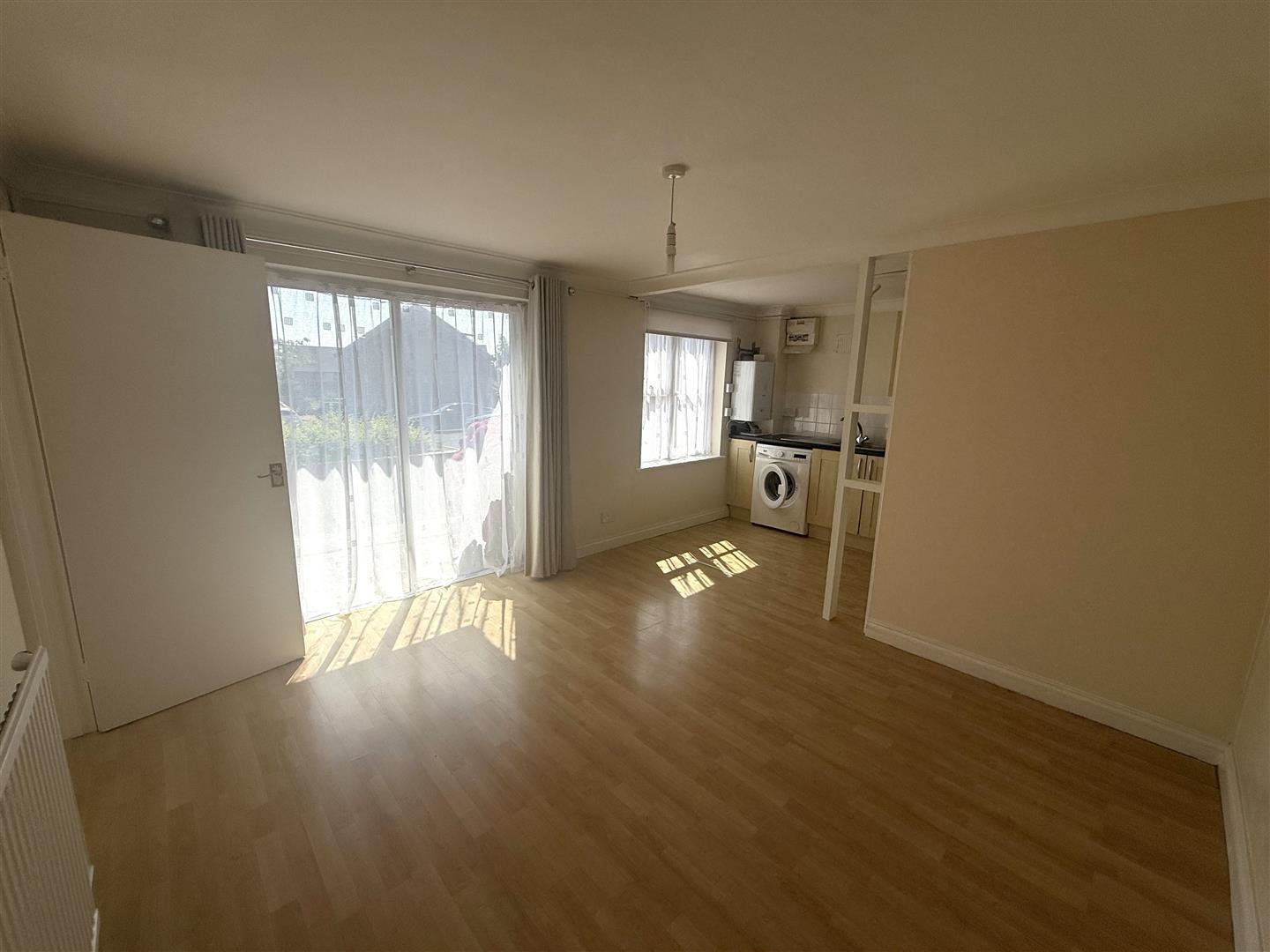 Property Image 2f97d145-5ce6-4106-babc-3e3588c93d71