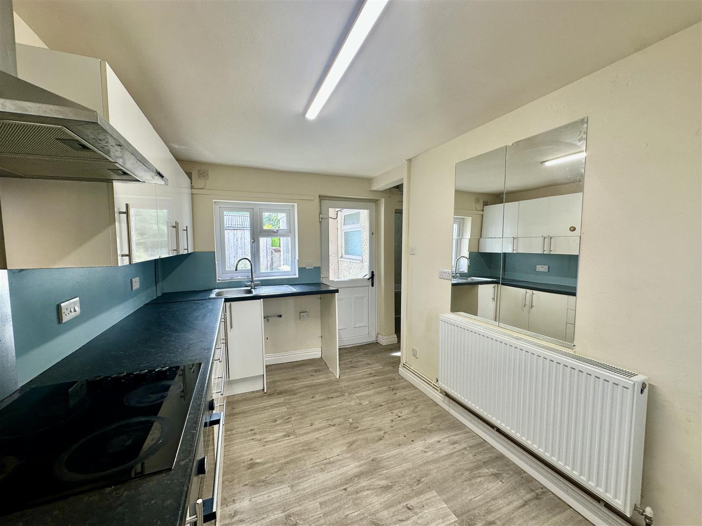 Property Image 2f97dbed-034c-49d5-a343-8bfcbec21d0f