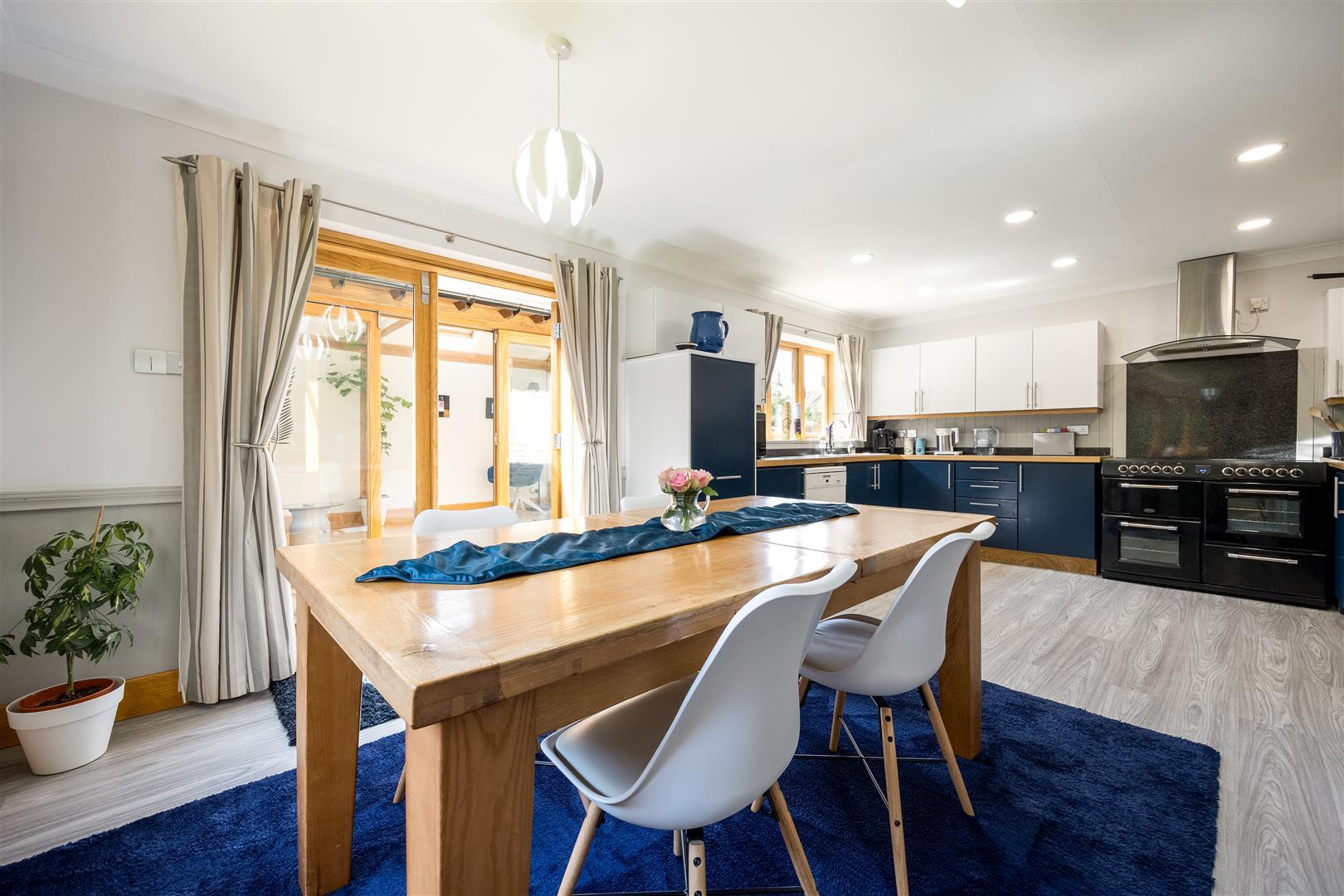 Property Image 2f9aa58f-0f3b-4955-9f10-c78d08461143