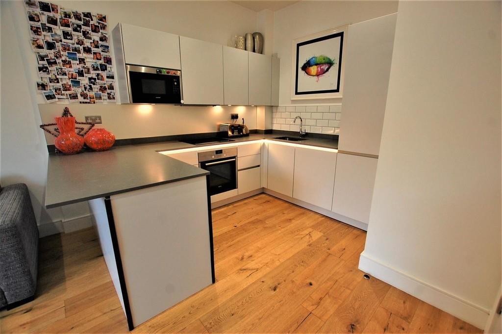 Property Image 2fa11fdc-838b-4d0a-8631-66062cf2b7d3