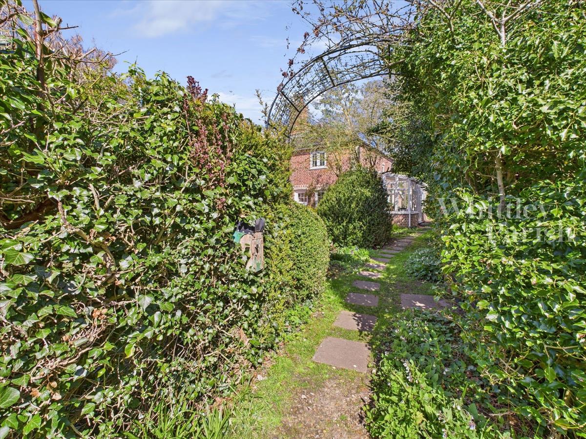 Property Image 2faf338a-8727-4265-8d3d-1d974395b566