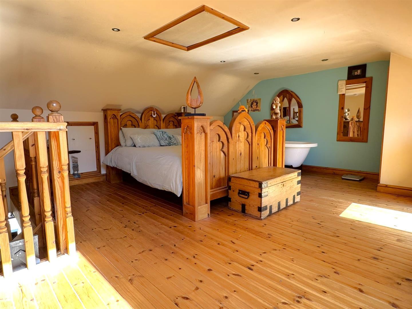 Property Image 2fba02a7-008b-488d-96a8-42f730eeef81