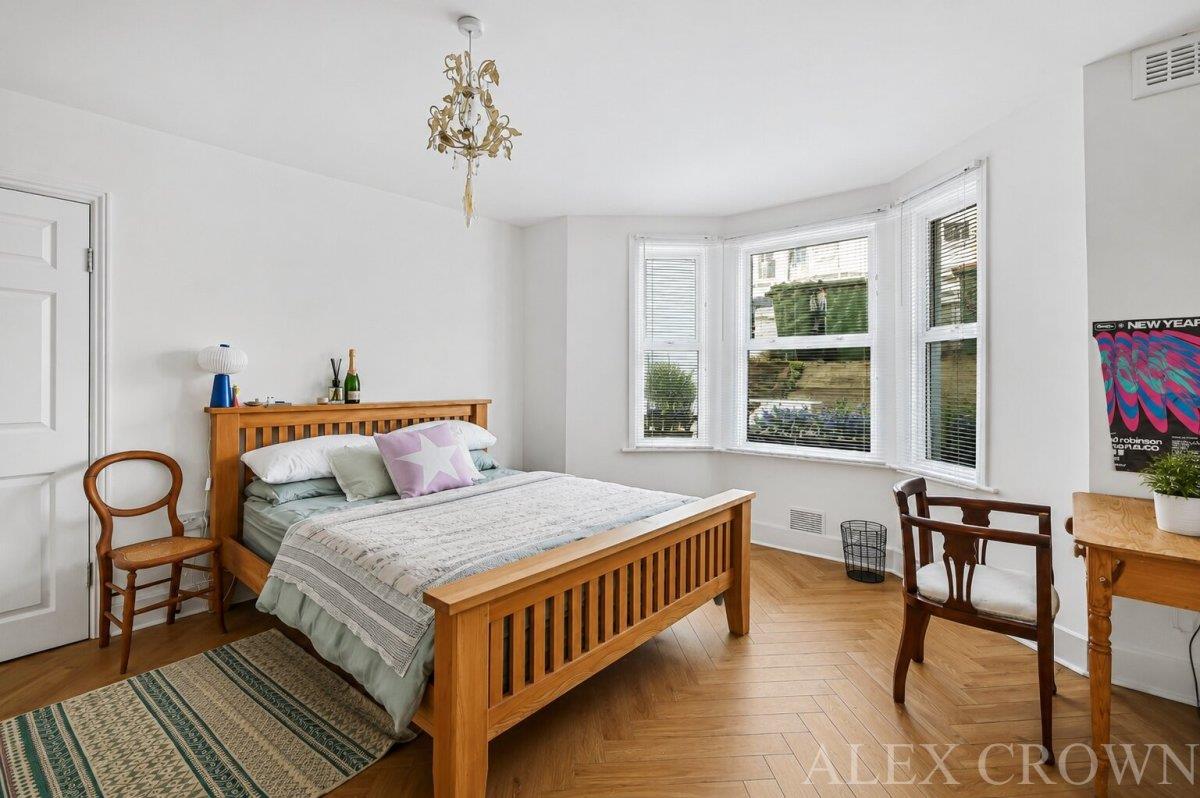 Property Image 2fbfdde3-d3e6-4991-8c9a-f71468c0d1f9