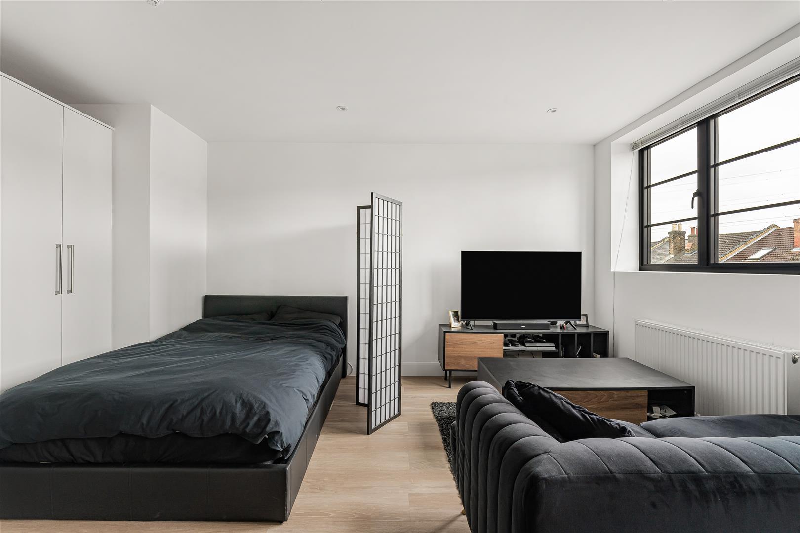 Property Image 2fc7e240-611e-4ace-8be7-136f9fda4d1d