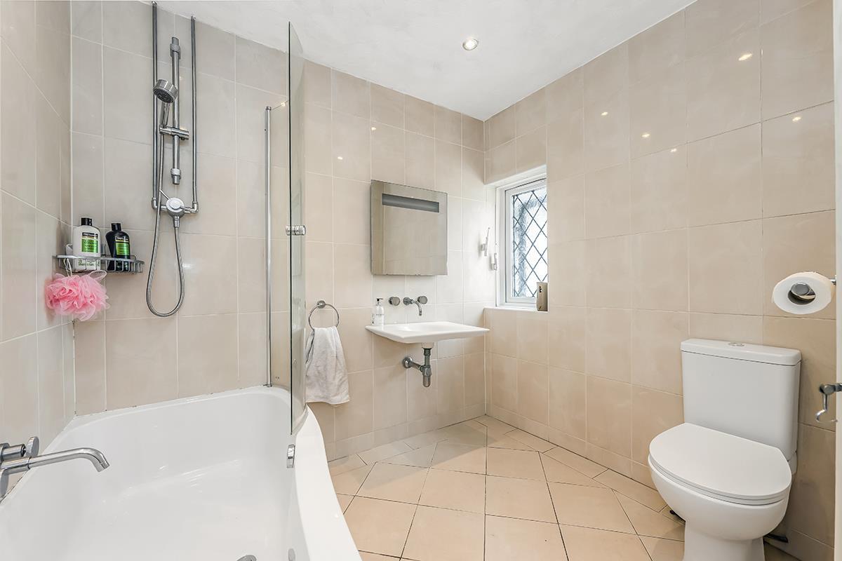 Property Image 2fd785a4-f32f-4237-8138-3dc44e8b2d9e