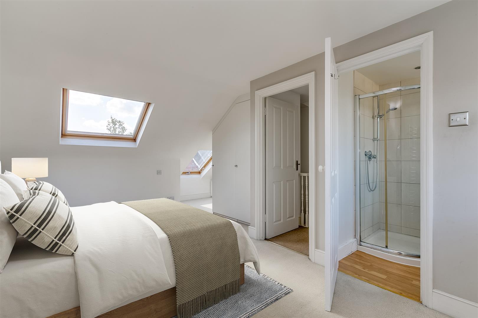 Property Image 2fd7adc8-c9a4-4c78-aeb8-22cd7a8f66e9