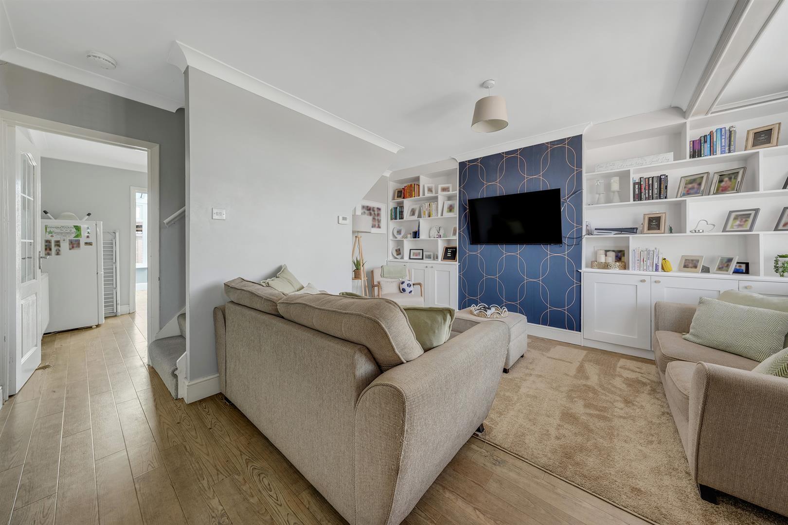 Property Image 2fe87c53-ad11-466d-bf83-2eb36489c0d6