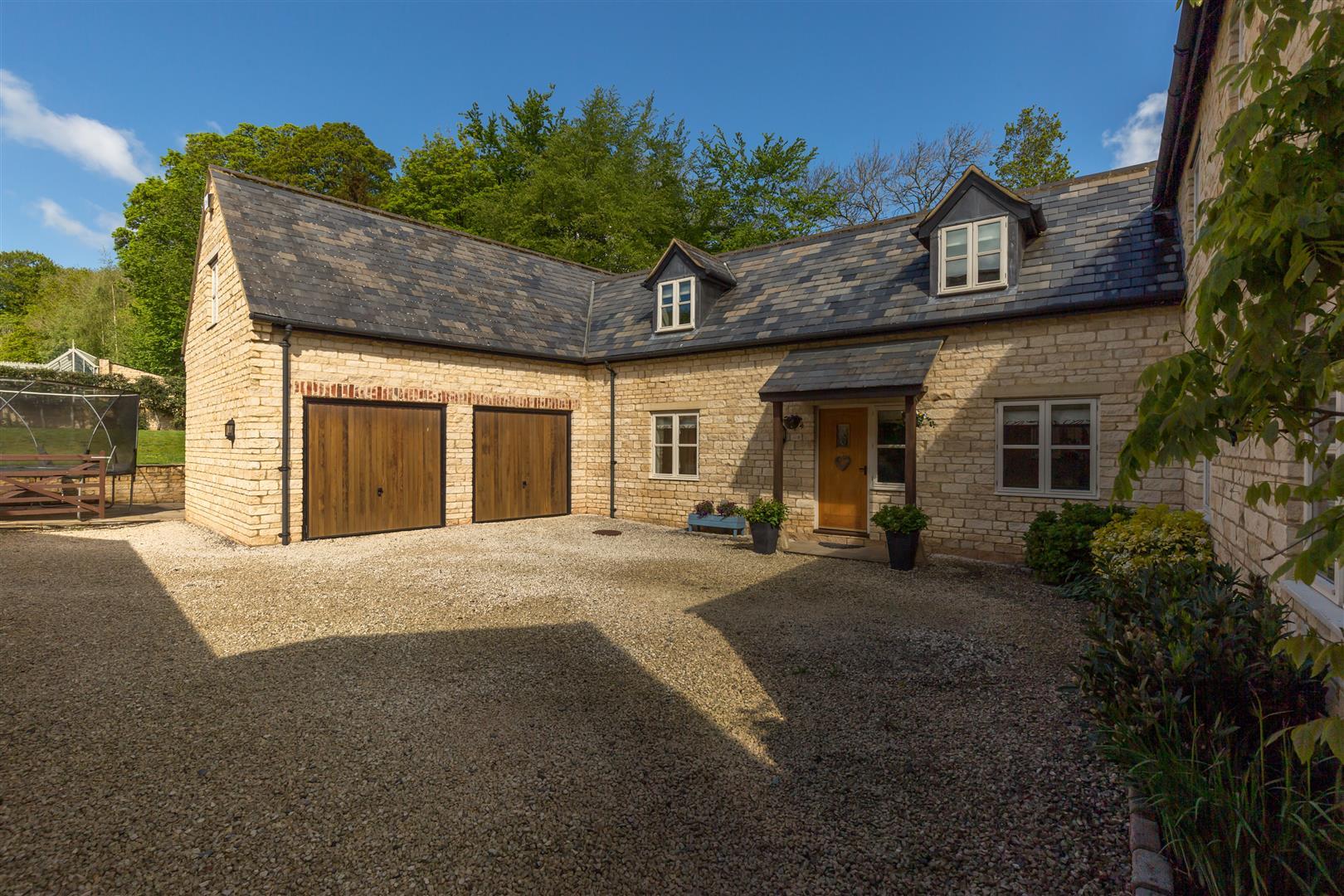 Property Image 2fece0f9-6fd6-4061-bf58-bc7c71e0ec4c