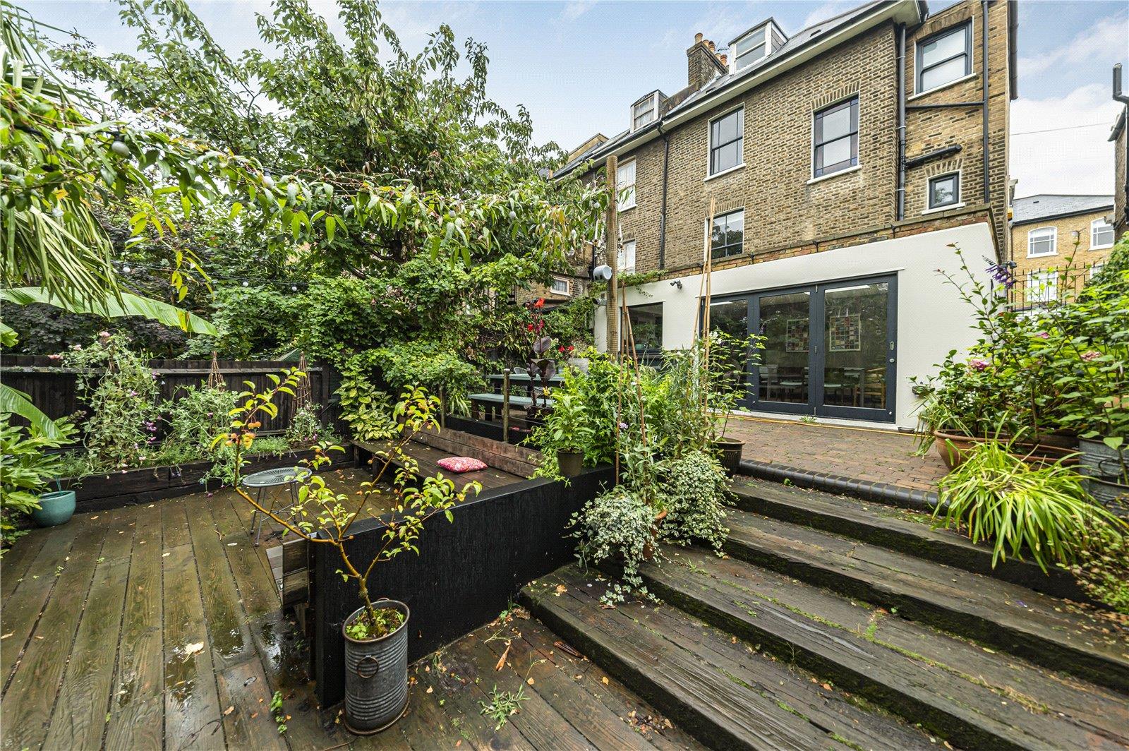 Property Image 2fed2e16-ea4d-4cb2-be5e-db37c7432c32