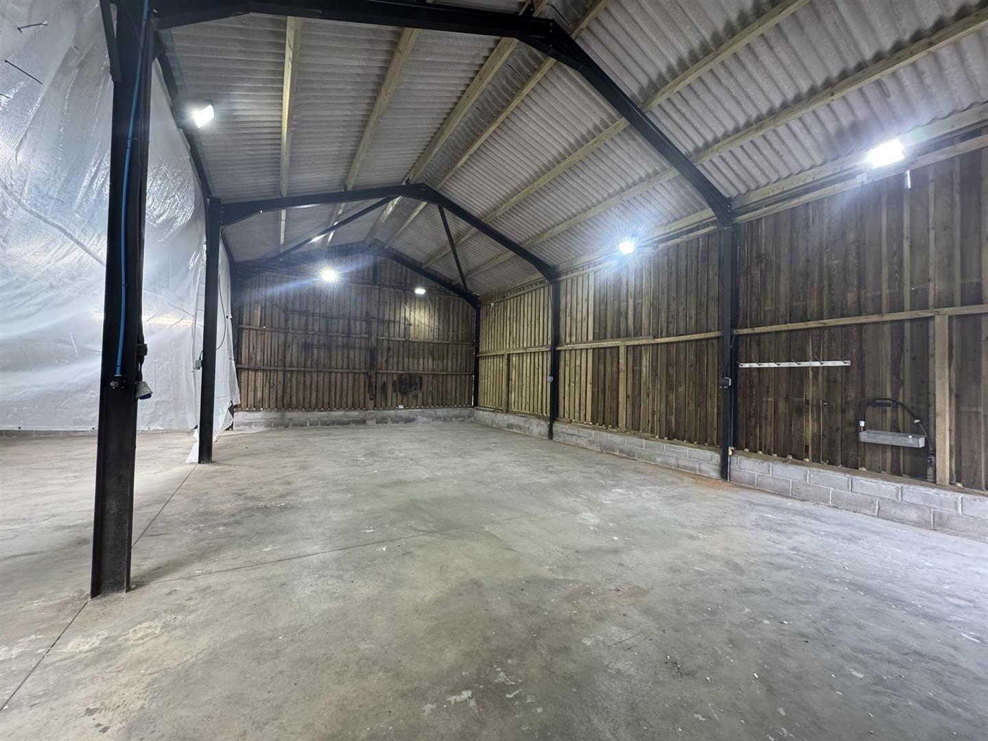 Property Image 2feea349-83d4-4fa2-bc71-76fcce9919ce