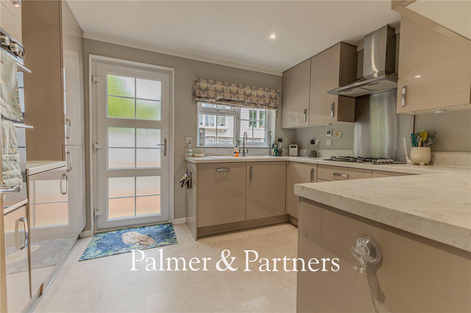Property Image 2ff7b1d7-ea86-4144-a811-8dc1b6d4ed64