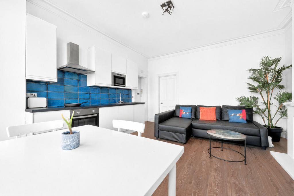 Property Image 2ffe3b86-726b-4662-80ab-567006a362ab