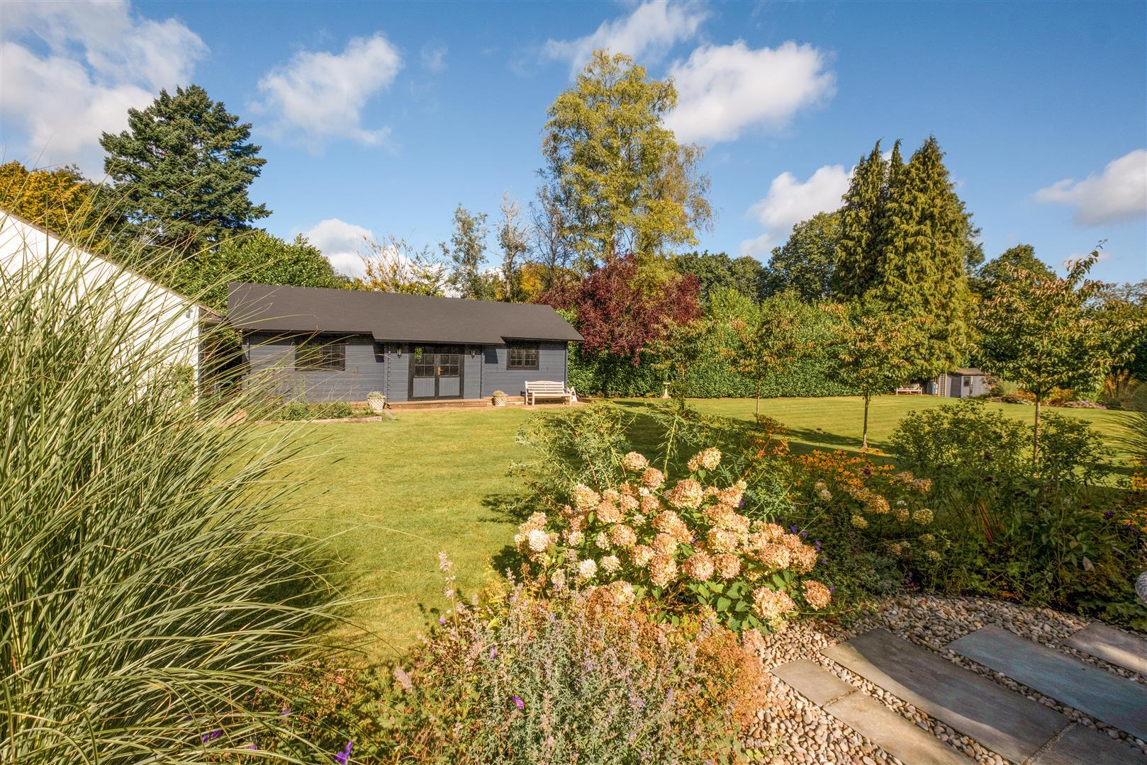 Property Image 3000c47b-1342-4f3b-9b9f-4058fc47a4d9