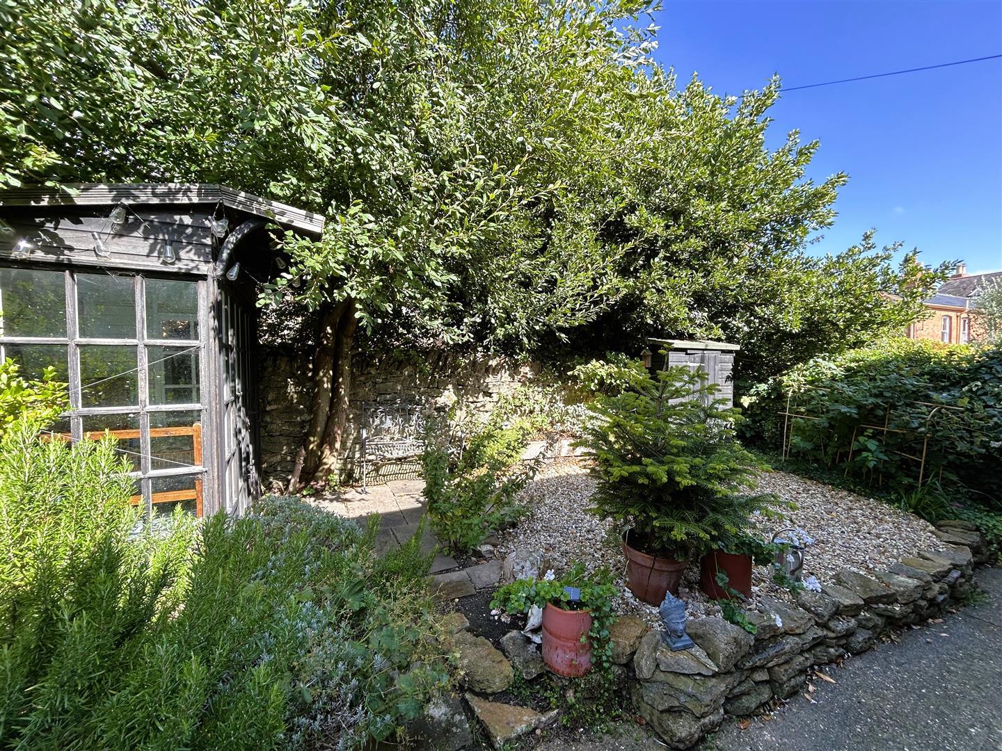 Property Image 300779a0-598f-4be4-bc26-b4d31d1a9553