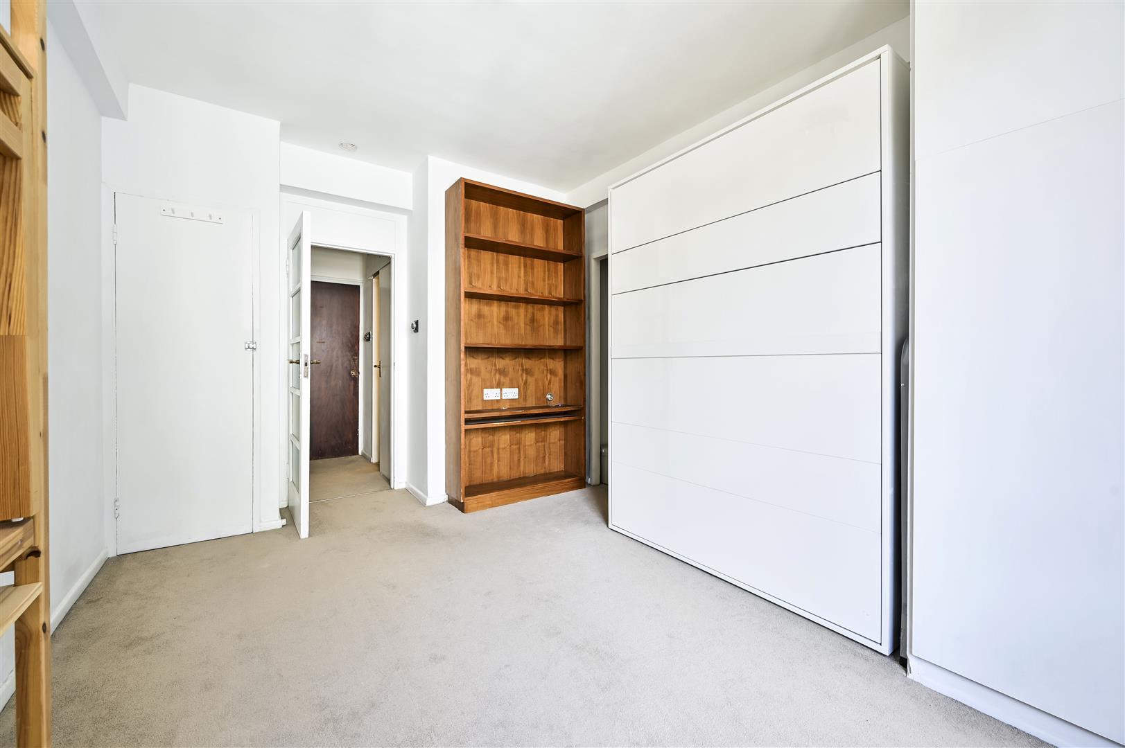Property Image 3015f784-c904-45d7-aa96-31339a512d45