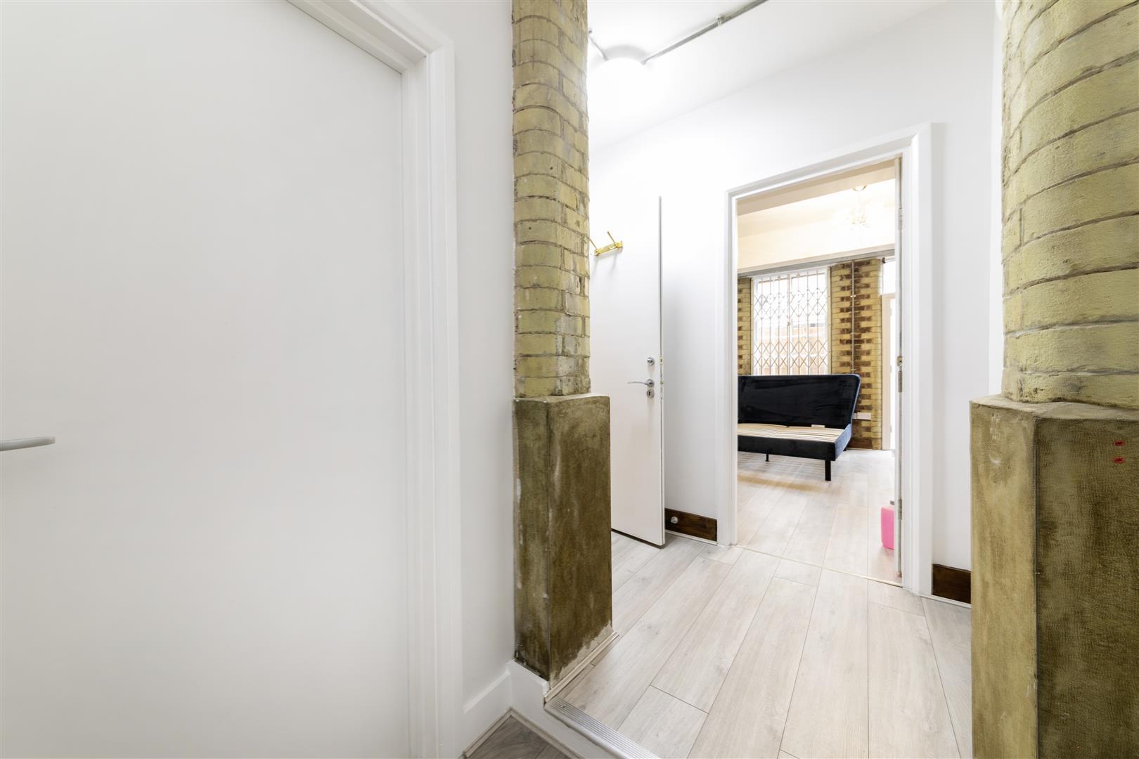 Property Image 301acdaf-7b7f-47e7-9662-854985e24c8b