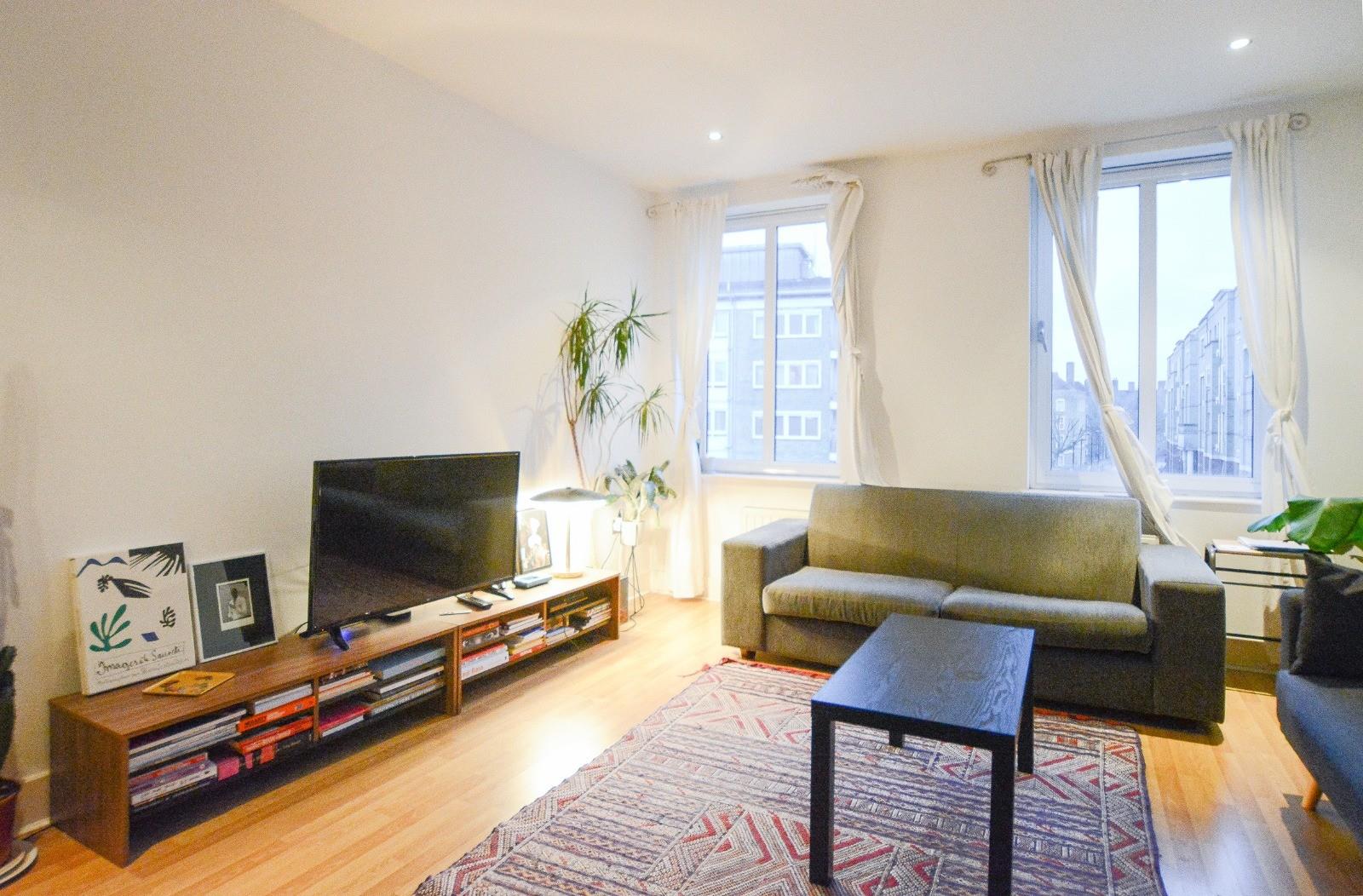 Property Image 302351cc-1066-4373-9e1e-384d64de403a