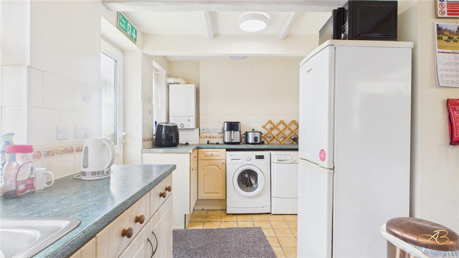 Property Image 30260314-7870-45d2-b1f0-3dc13839a381