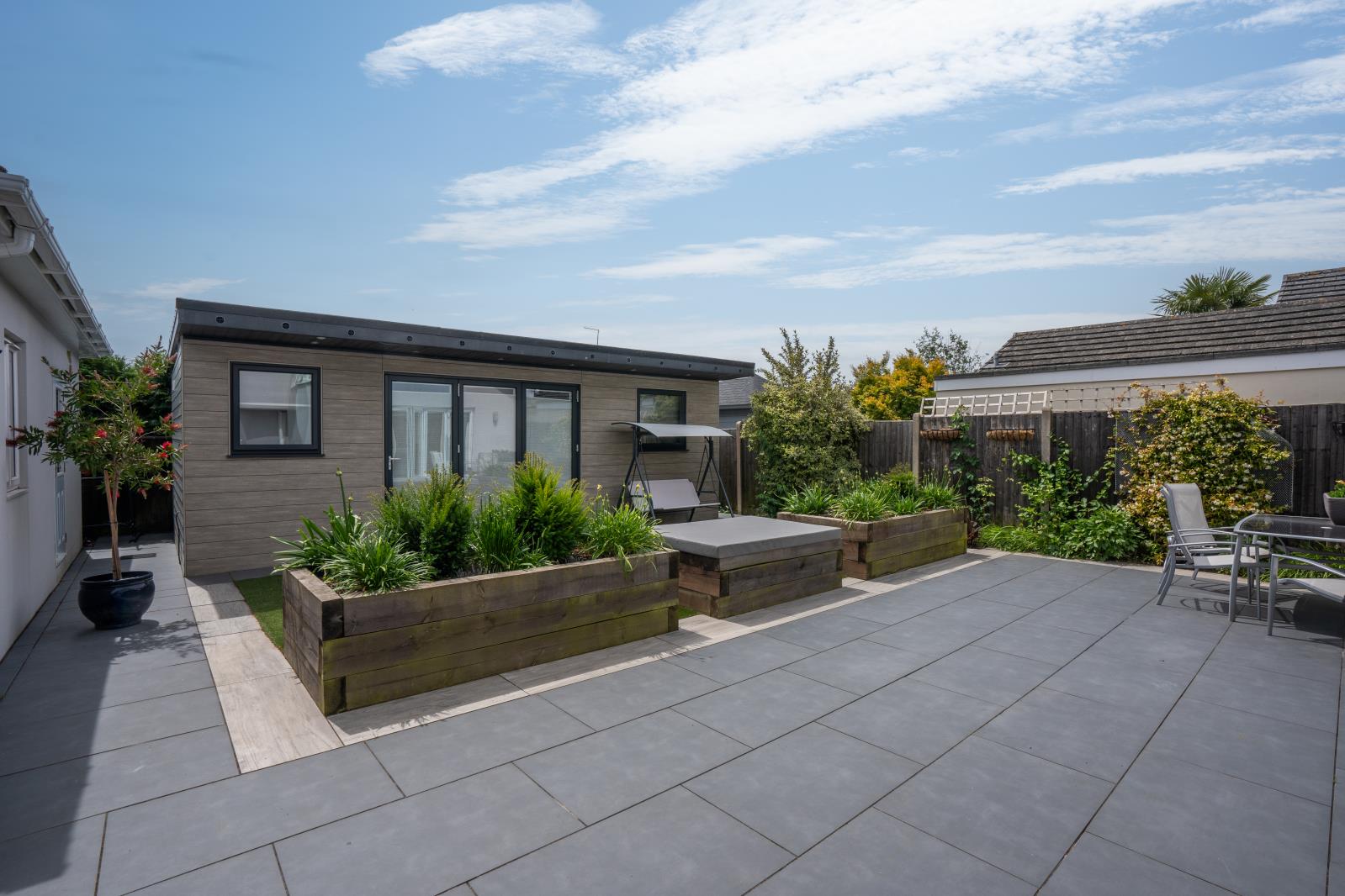 Property Image 3032c3c8-0e26-4301-b020-9bf5d4b222a5