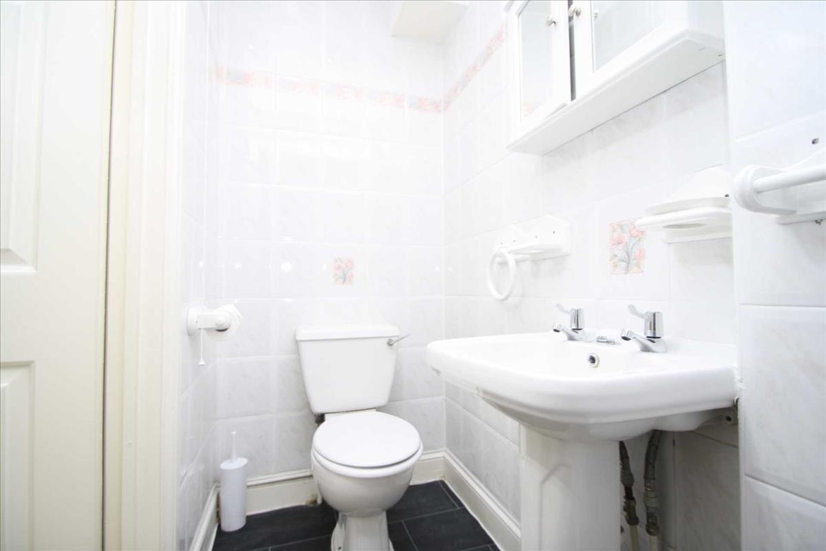 Property Image 30348308-10c7-4c9f-85cf-1aceea63b6ce
