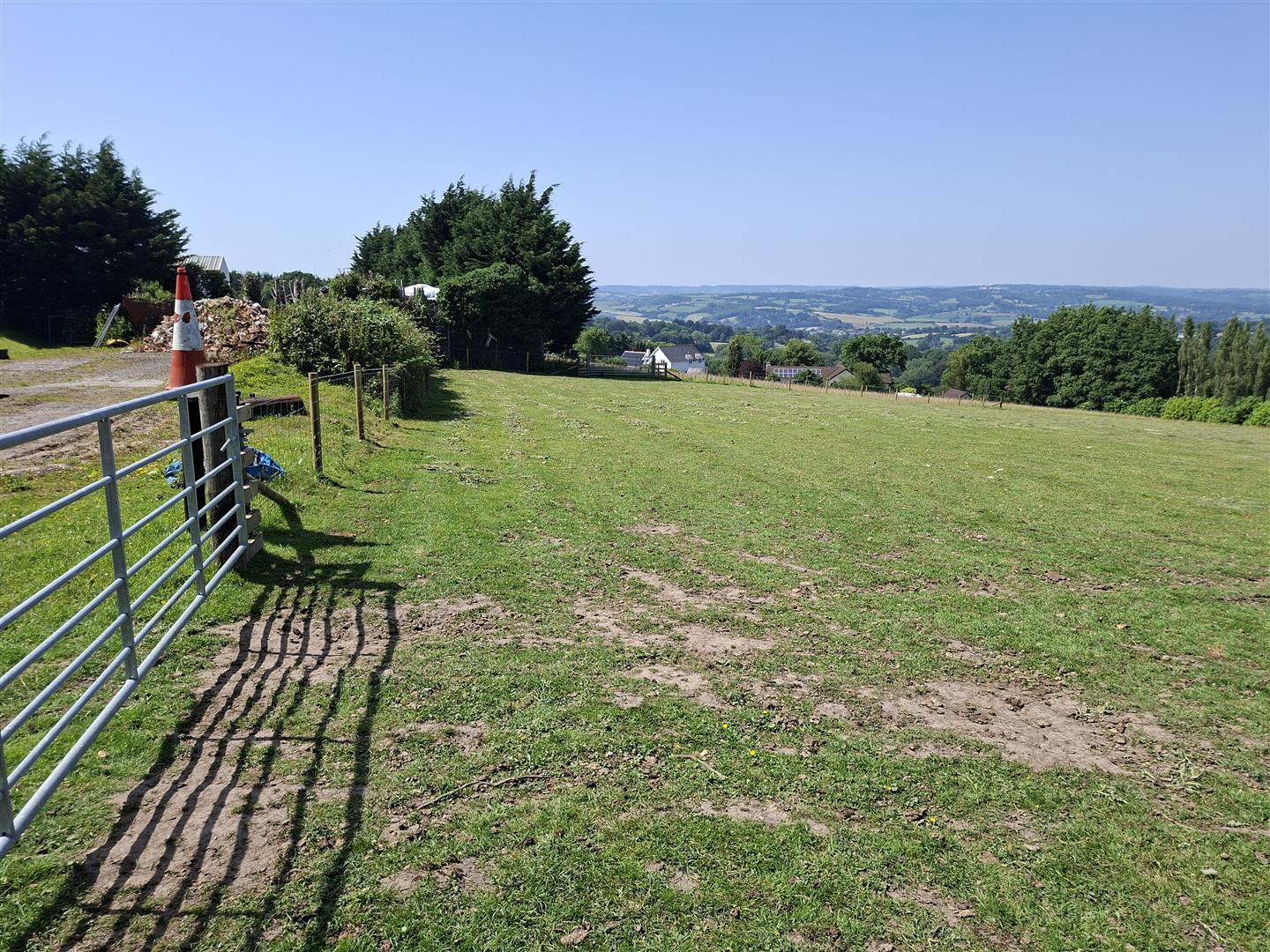 Property Image 3036b16f-c044-4f5a-8933-14240397b546