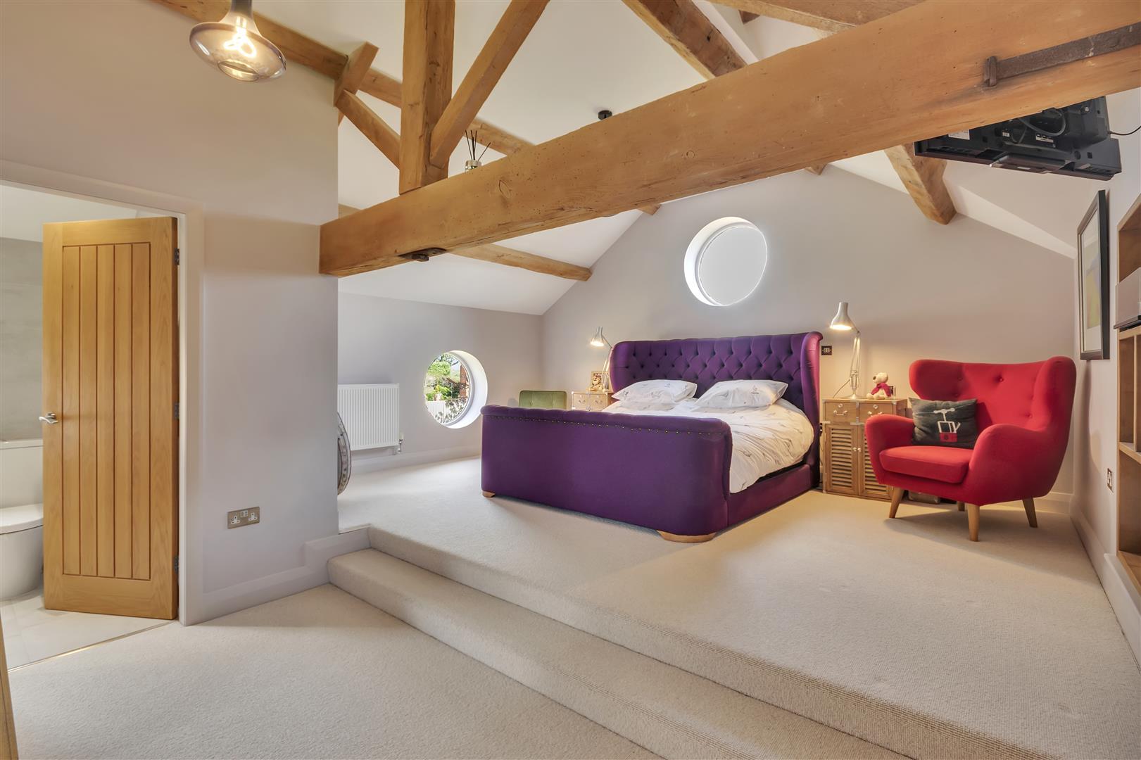 Property Image 30389e87-5941-4d01-851e-f4be2e3c3d1b