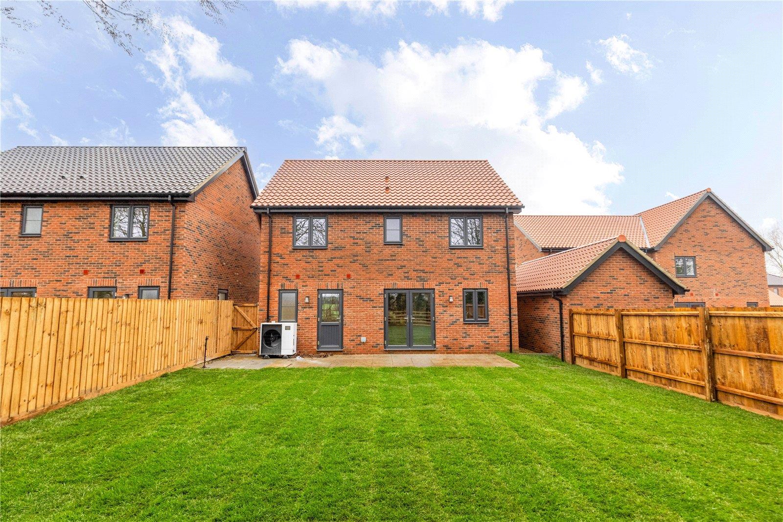 Property Image 303b44ce-1fde-4211-b29b-42ea79746818
