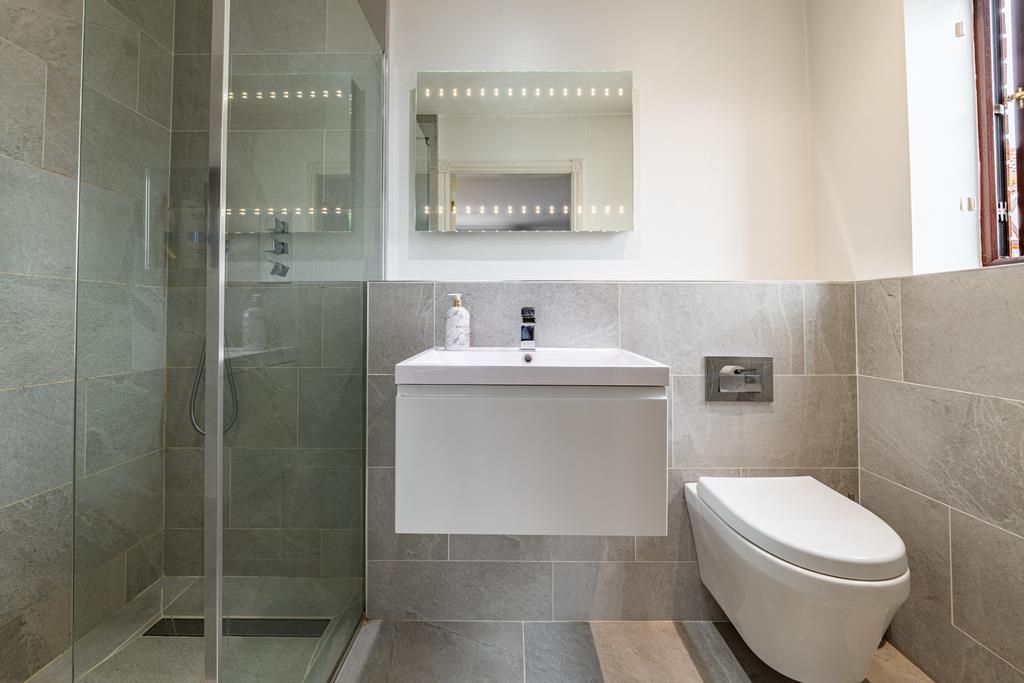 Property Image 303dc5d2-3fdd-4a61-8b0c-d70c3c126357