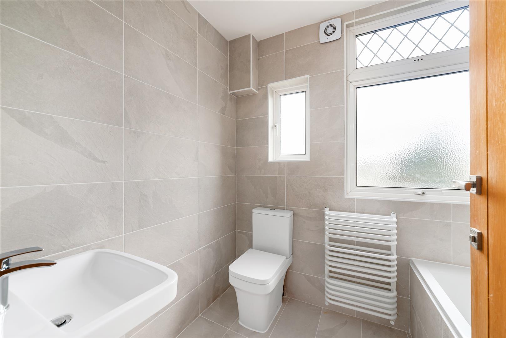 Property Image 304ab85c-e538-4dec-bd14-6a7df685a39f