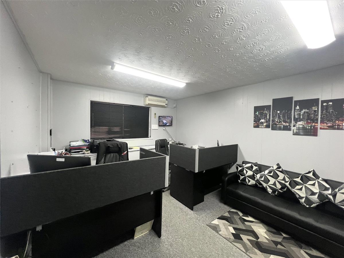 Property Image 305216ef-5175-4239-9c15-9f8573dcf31d