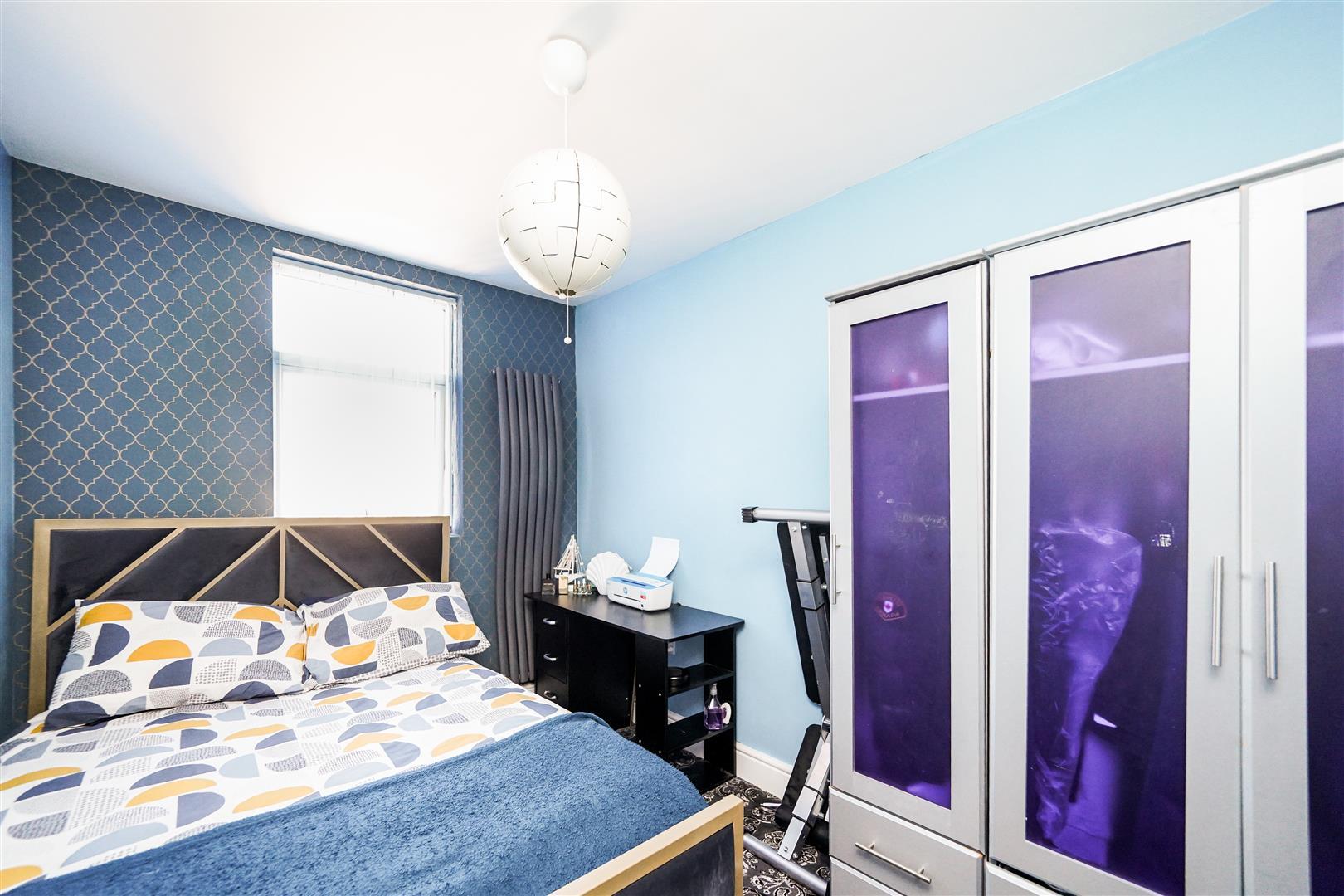 Property Image 3056ef03-0ef2-4df7-99d9-e99d45e268b9
