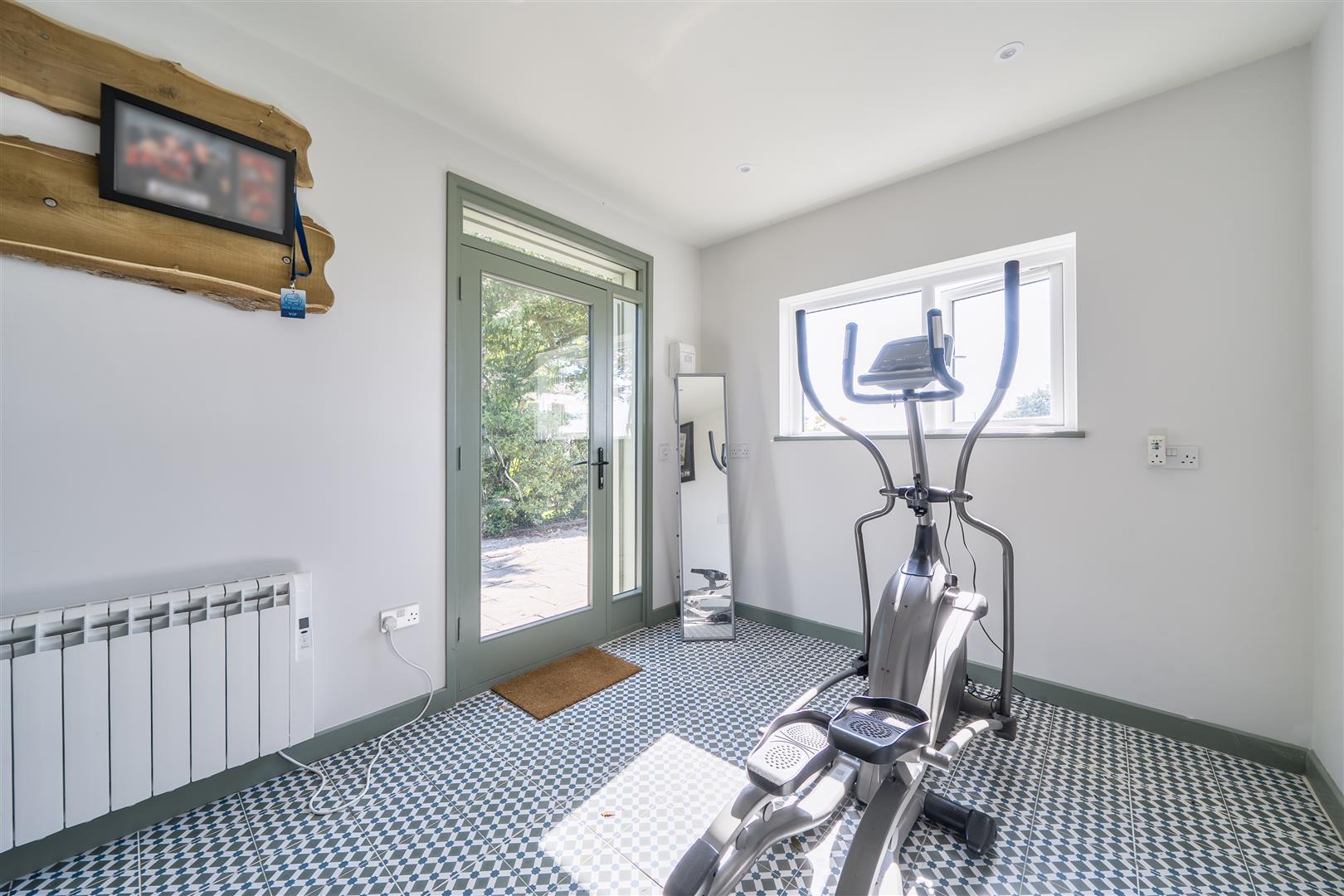 Property Image 30621157-f94f-4a5a-a29c-9aa0f173f864