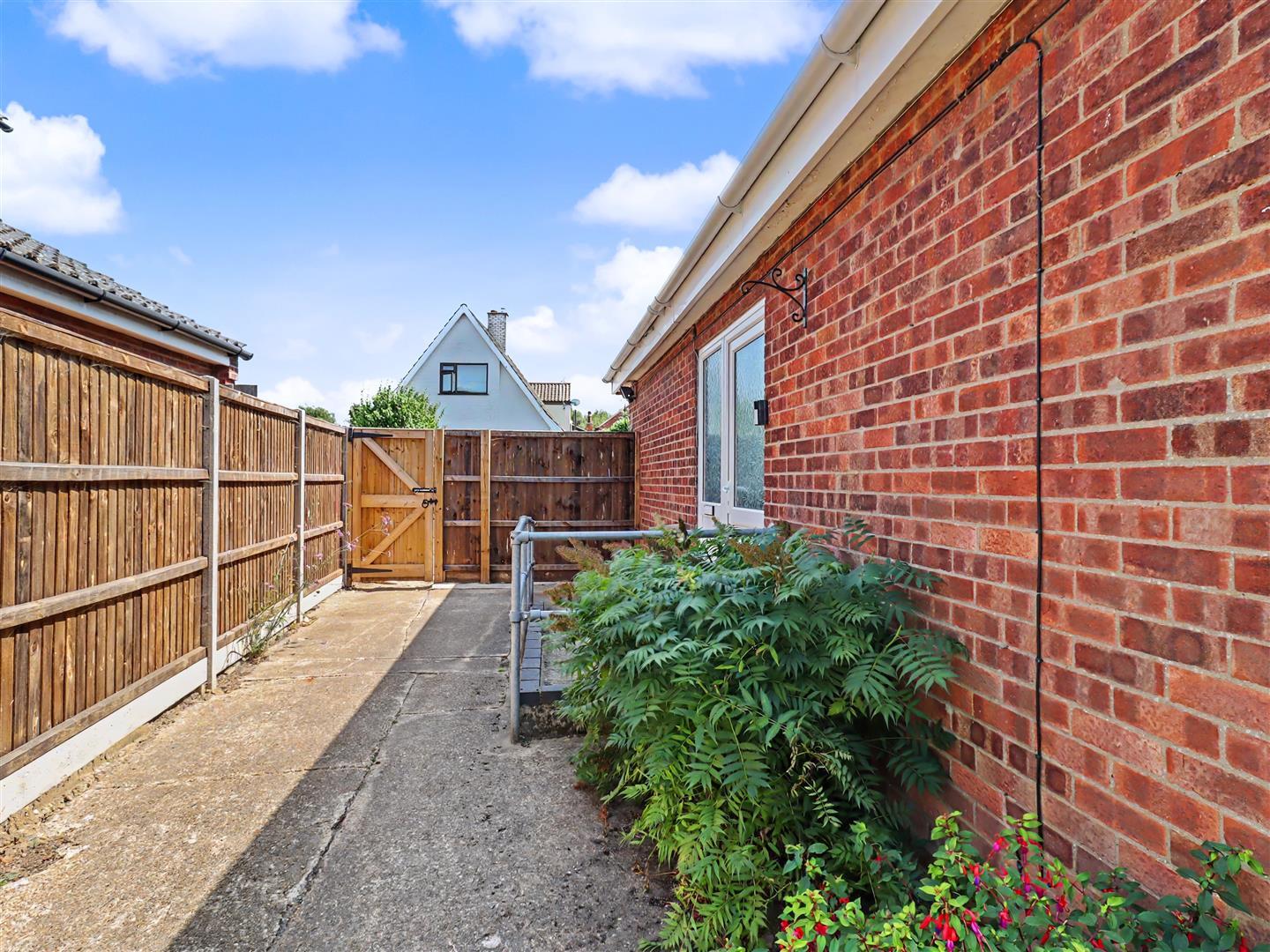Property Image 30768b97-177f-43d7-a1bd-0c41b790b99f
