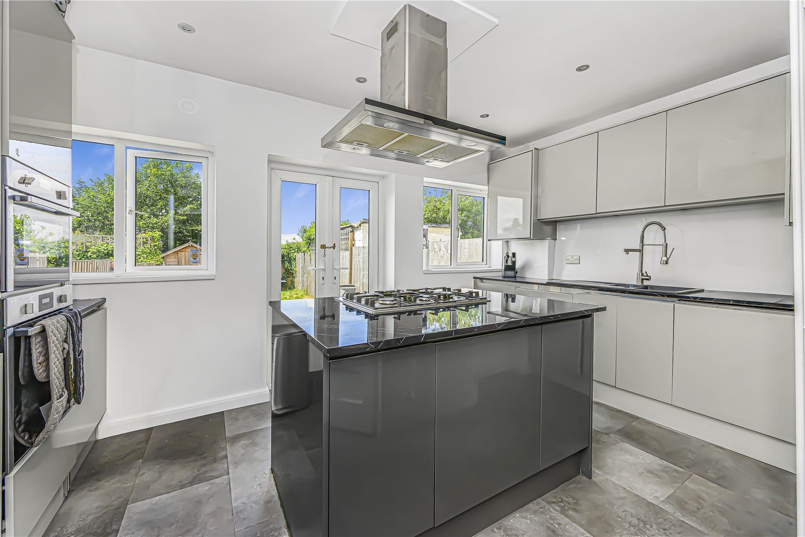 Property Image 308016a7-10a3-4c04-9d84-430abc5e89f9