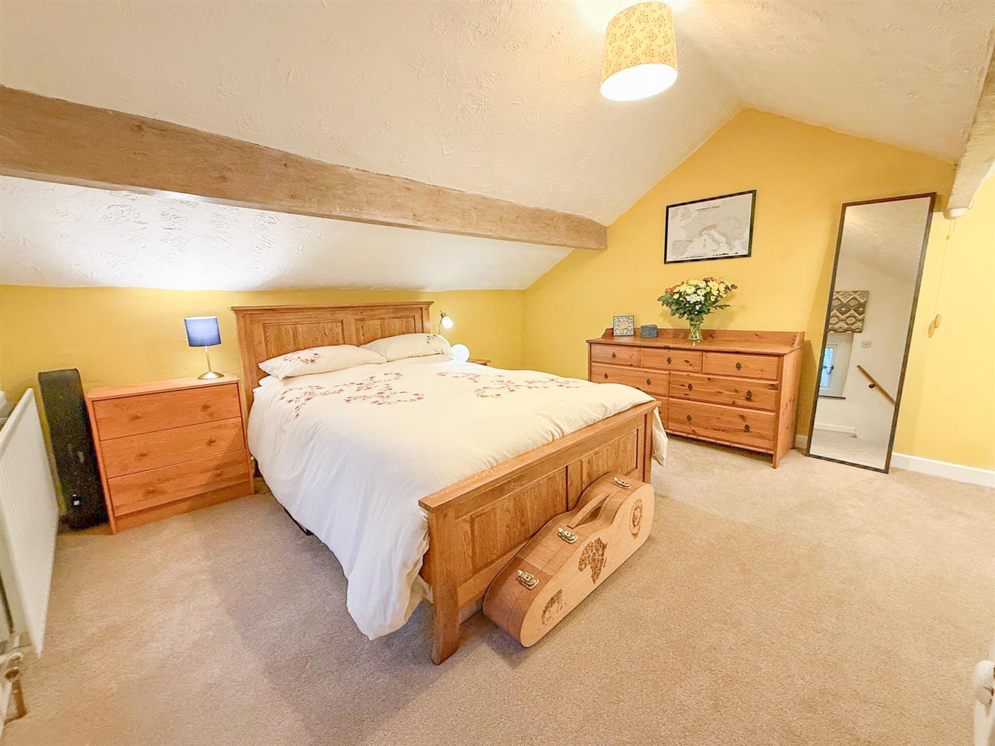 Property Image 30853689-4bbe-4bd1-9290-6a8e642323a8