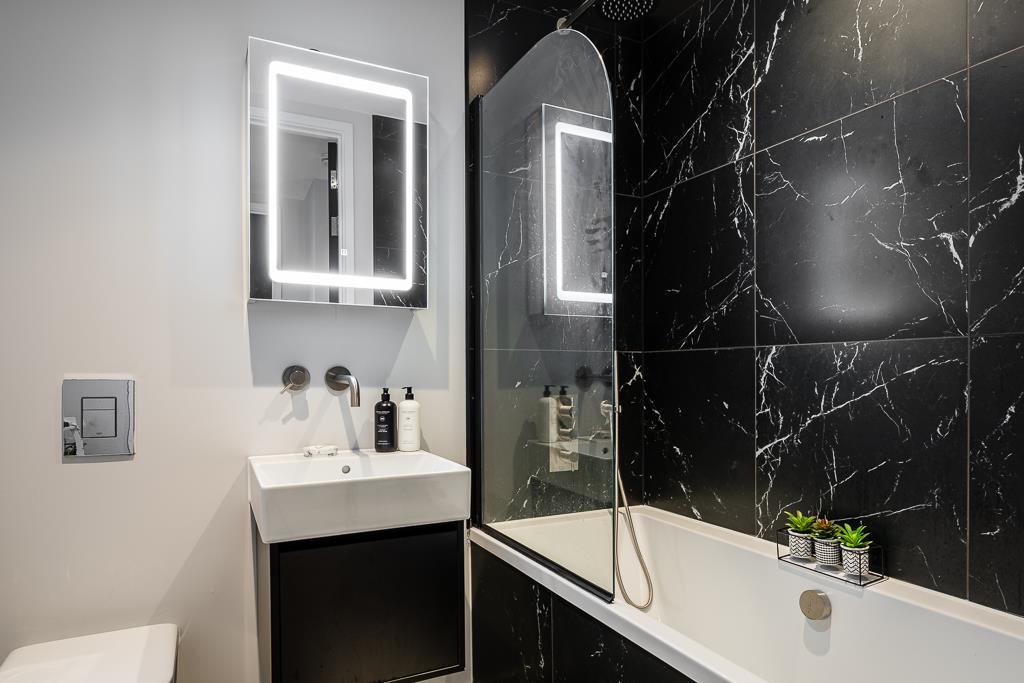 Property Image 30872dd3-8690-452e-bff0-43992b927a1a