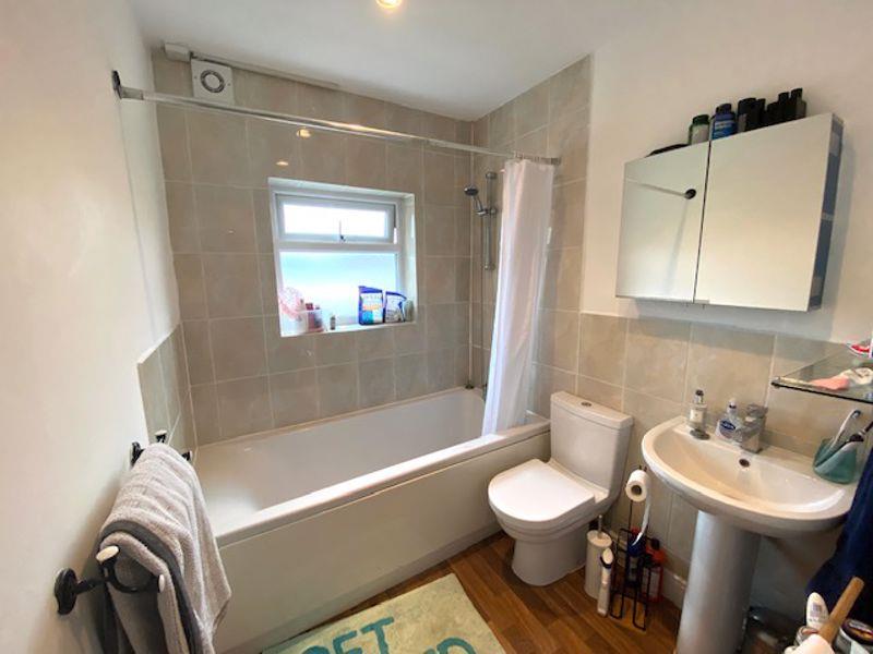 Property Image 308b26ad-c406-423a-82a5-c5d766dfd66c