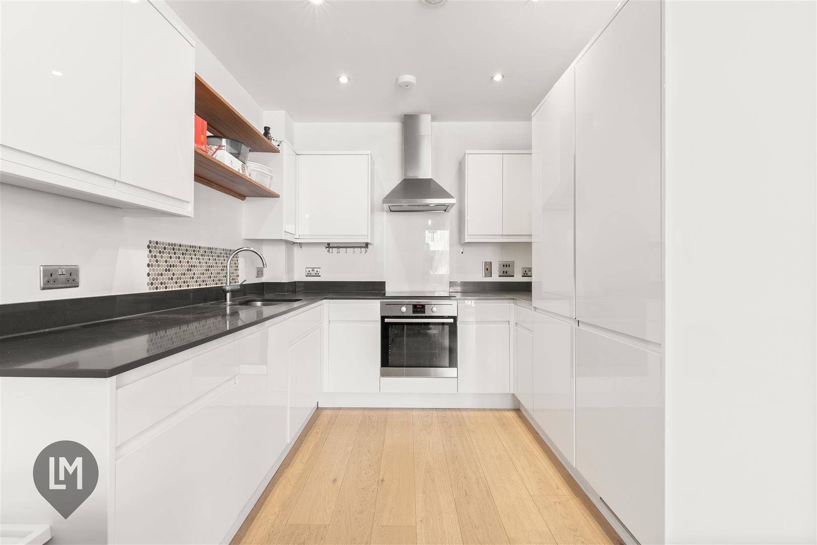 Property Image 30958b3e-8296-4128-955c-501dfd8f6cd9