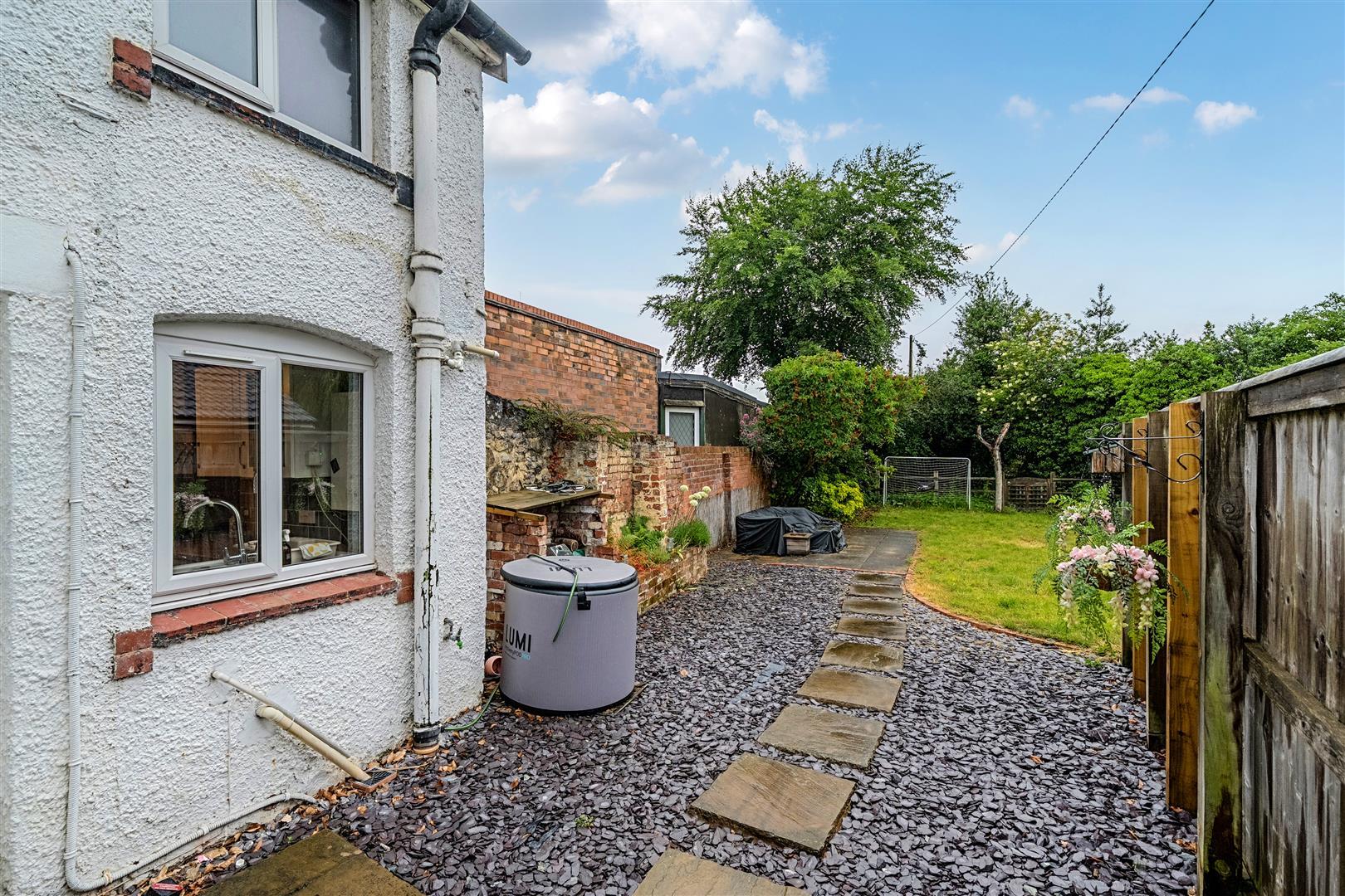 Property Image 3096402a-b088-4106-994c-234800957dc3