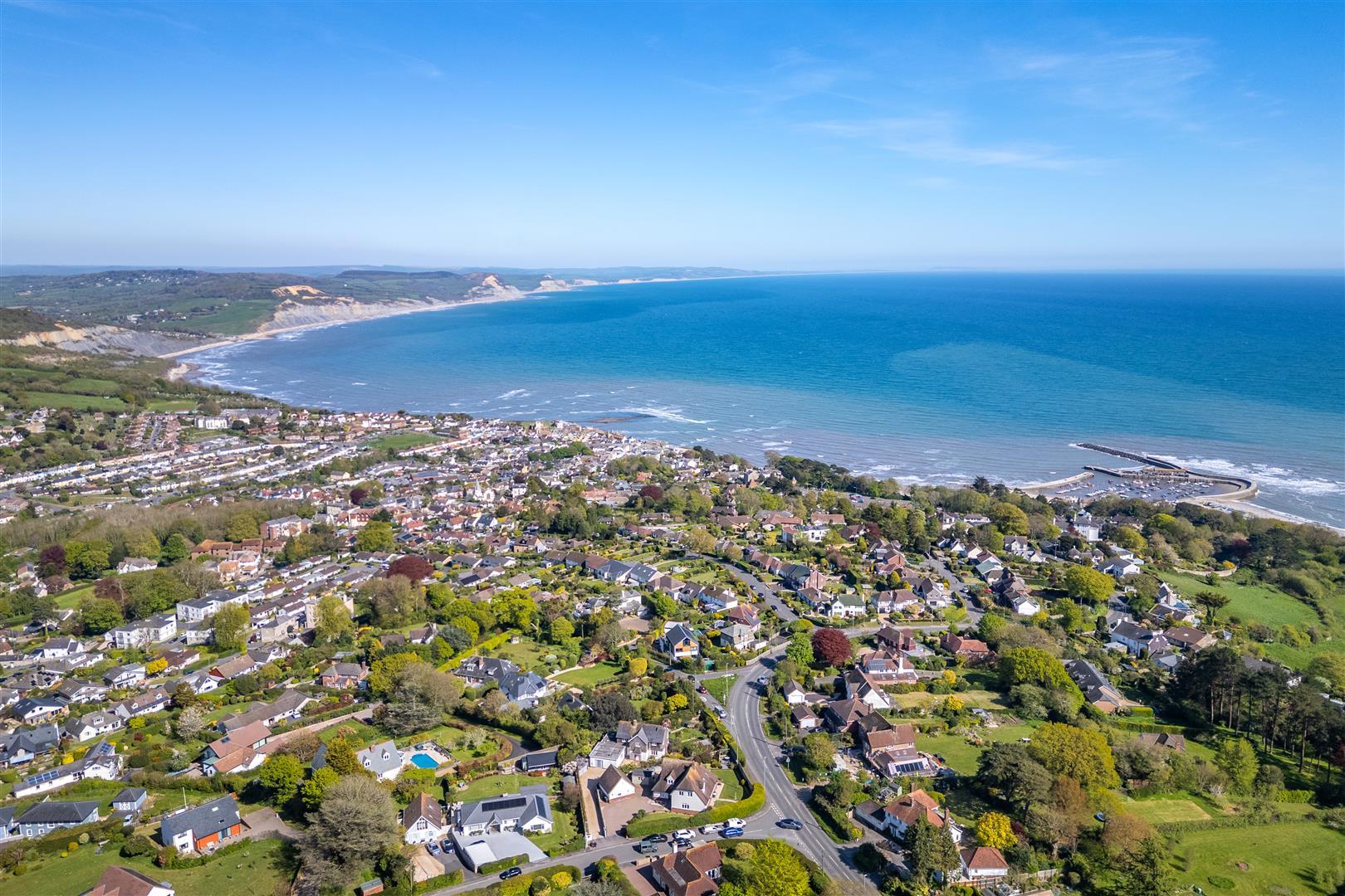 Property Image 30a29c07-ae87-40d6-8a45-2eaa590505ab