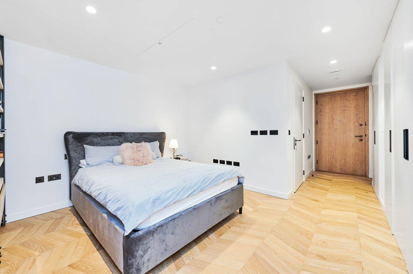 Property Image 30aa9d3d-6807-4902-97c2-a2b9a159d1cb