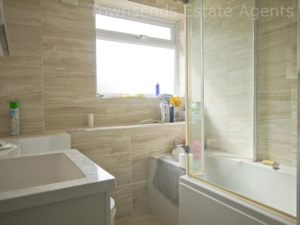 Property Image 30b03093-8529-4a4b-8823-6ff4405cf997