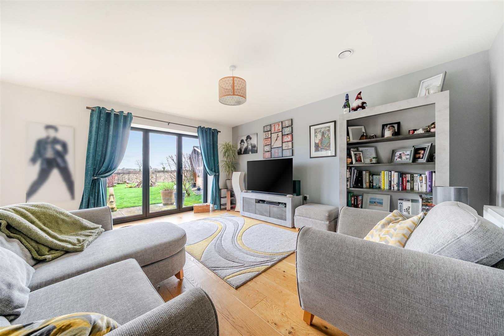 Property Image 30d69fa0-40a9-4695-a004-ef3c02a40446