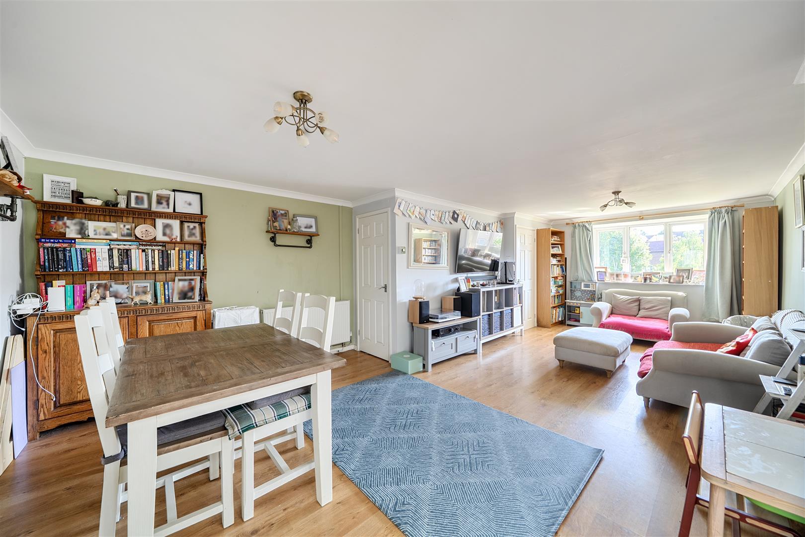 Property Image 30d8dcad-a87e-4542-bf48-042253c06d65