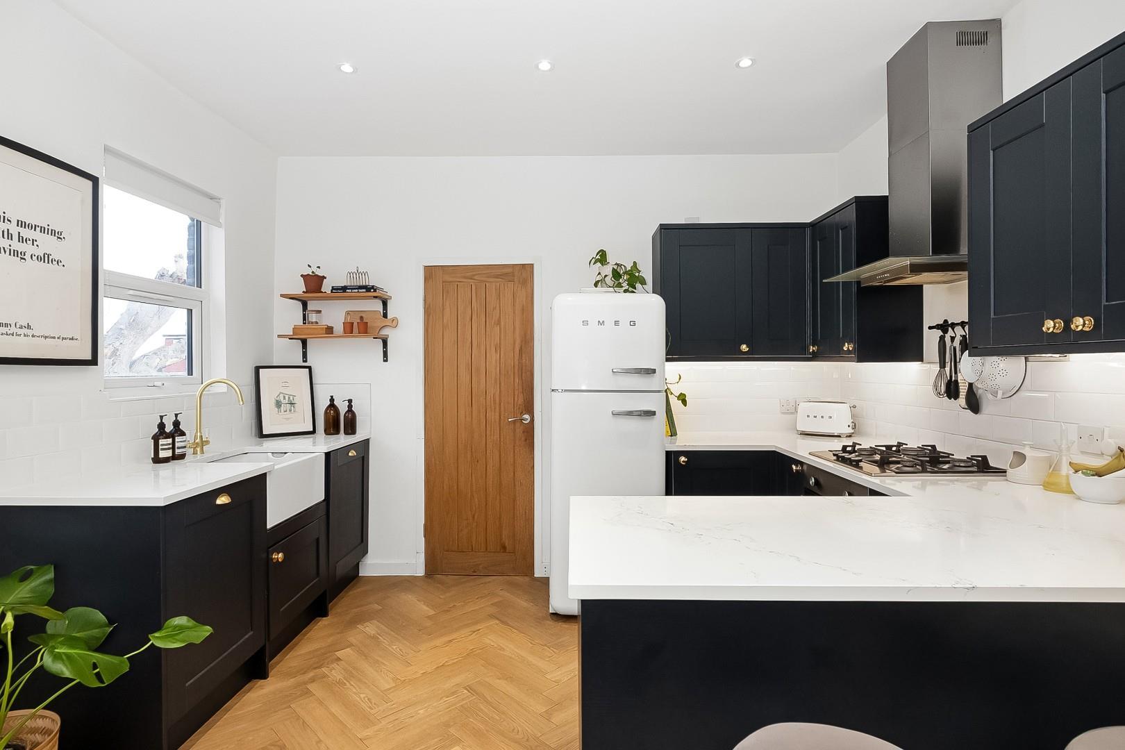 Property Image 30db1da3-93f1-4ee2-adc5-d48f7fe007ee