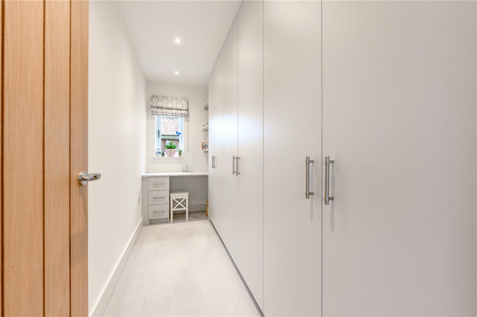 Property Image 30dba9dd-4d67-4581-b9f4-6470ea5d2b3a