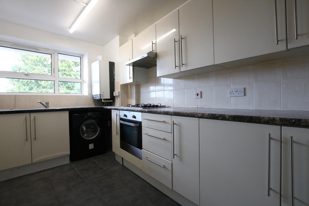 Property Image 30f1e2d5-4182-48e0-b433-680b89dd7261