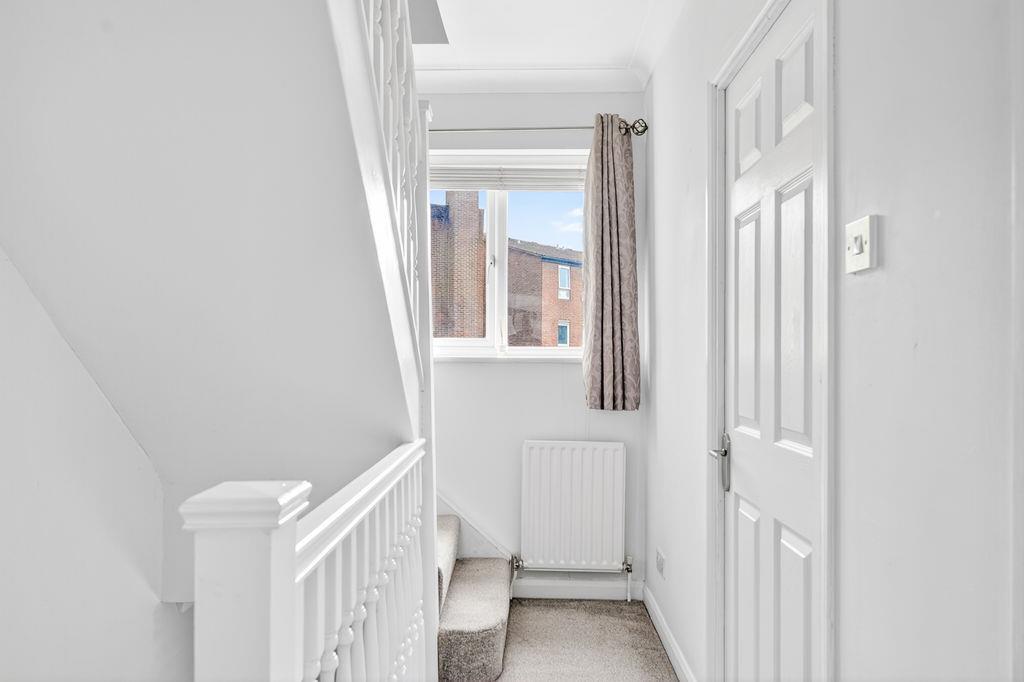 Property Image 30f43c03-9843-482a-a0d0-eee3833731ed