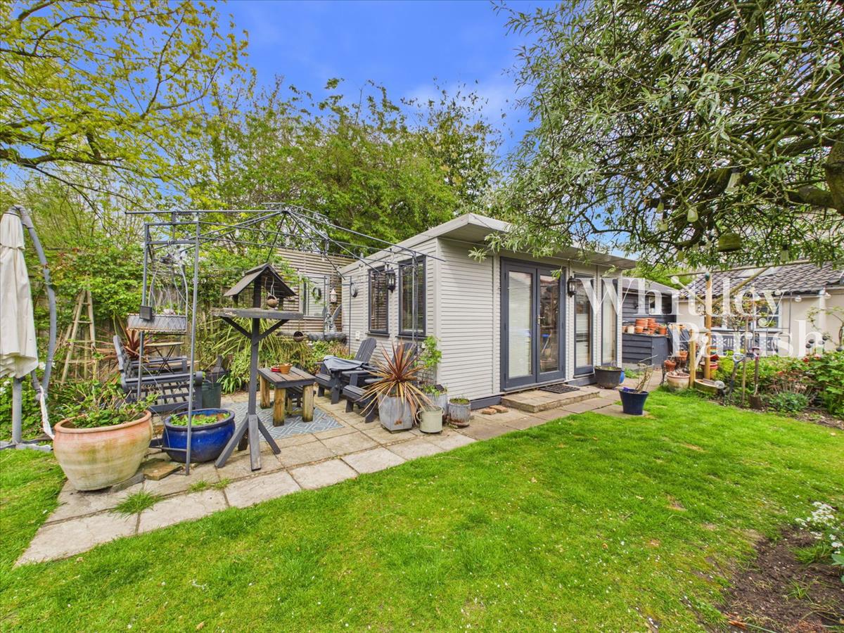 Property Image 310c3e8e-9b9f-4ed7-92b5-dea3ca01d7a4