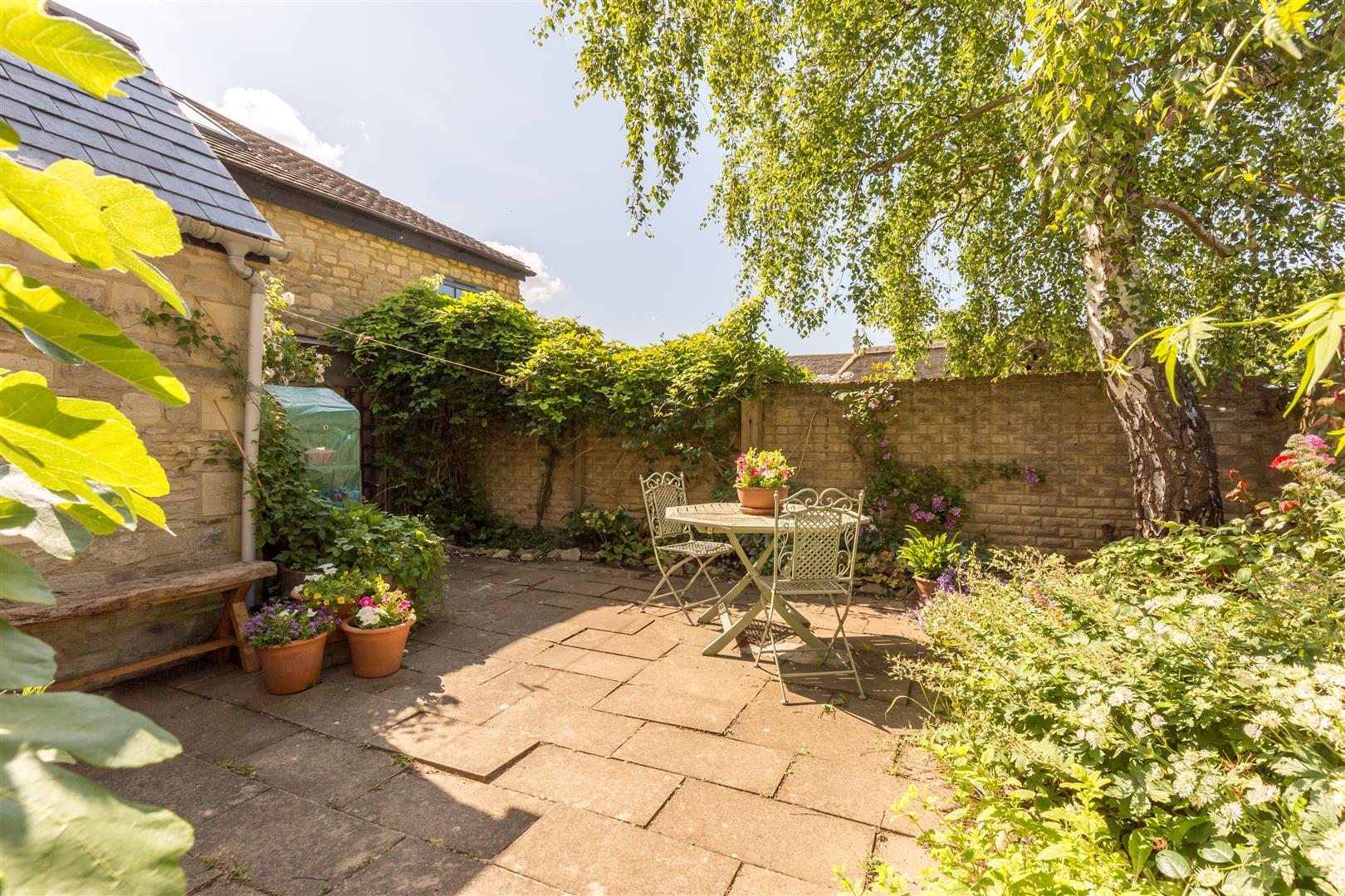 Property Image 311fa53a-4b29-4de2-a3bf-1737793944d0